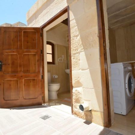 Mikiel U Rosa Holiday Farmhouse With Large Private Pool Zebbug  外观 照片