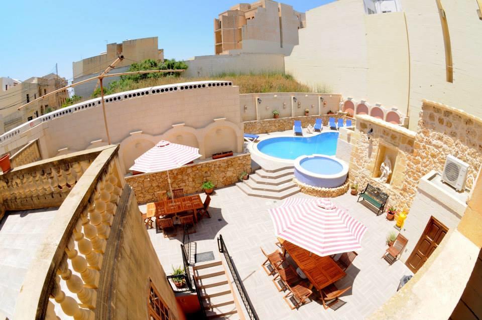 Mikiel U Rosa Holiday Farmhouse With Large Private Pool Zebbug  外观 照片